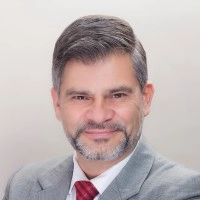 Iván Muñoz R